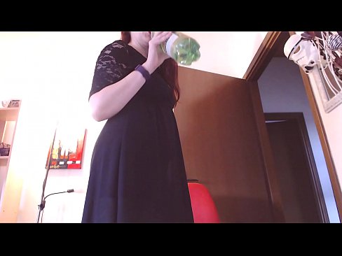❤️ Un esclau sotmès a qui li encanten les calces brutes i delicioses es veu obligat a masturbar-se després de veure aquest vídeo! ❤️❌ Putes a nosaltres ❤