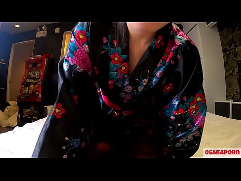 ❤️ A una jove cosplay li encanta el sexe fins a l'orgasme amb un squirt en una geneta i una mamada. Noia asiàtica de cony pelut i belles tetes amb vestit tradicional japonès en un vídeo amateur que mostra la masturbació amb joguines de merda. Sakura 3 OSAKAPORN. ❤️❌ Putes a nosaltres ❤